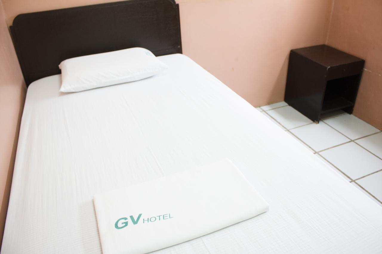 Gv Hotel - Naval Biliran Esterno foto