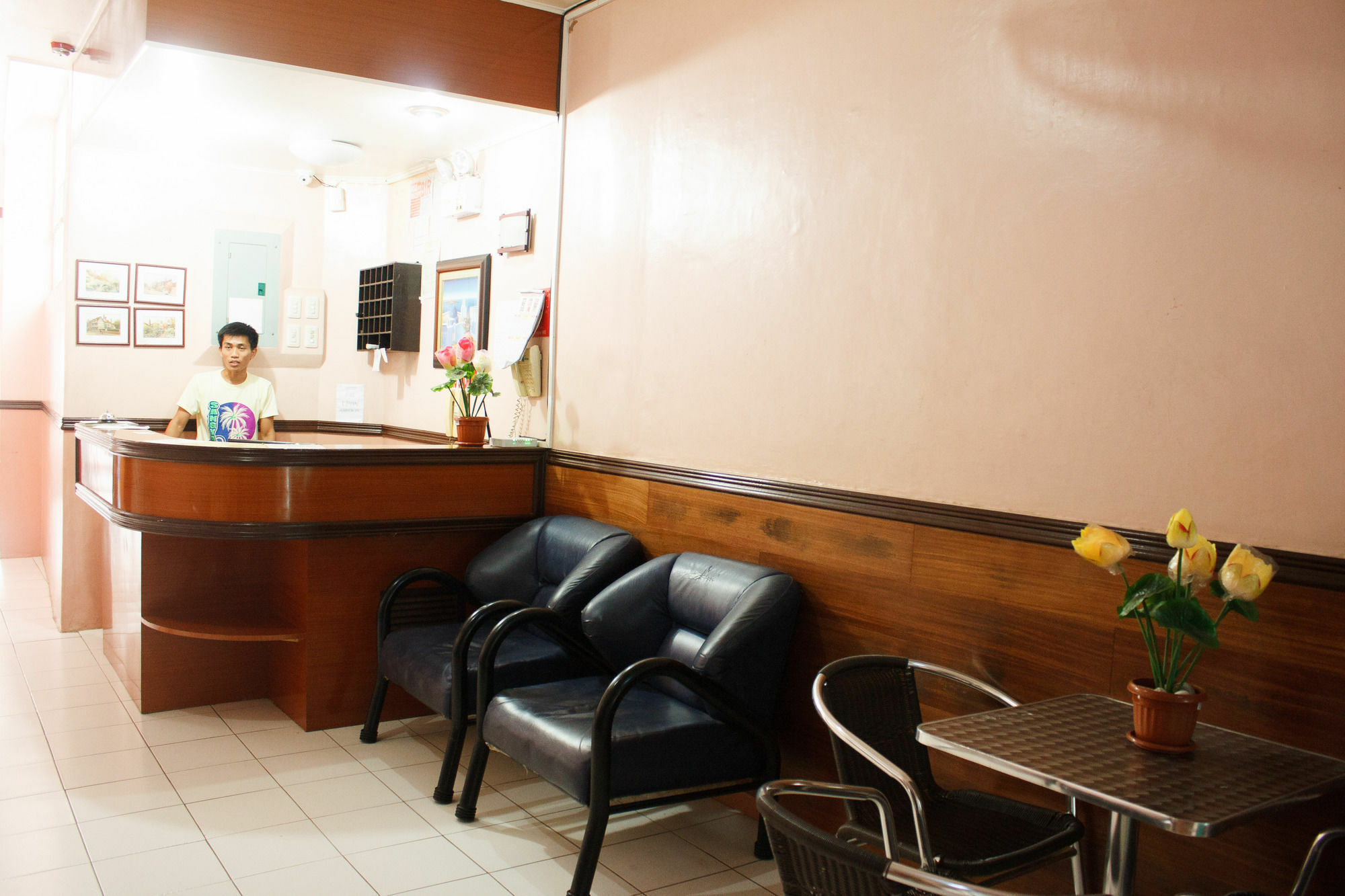 Gv Hotel - Naval Biliran Esterno foto